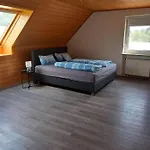 Ferienwohnung Am Waldrand Apartment *