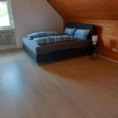 Ferienwohnung Am Waldrand *